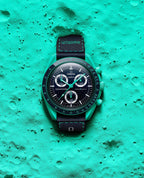 RELOJ OMEGA X SWATCH MOONSWATCH MISSION ON EARTH- LUCES POLARES