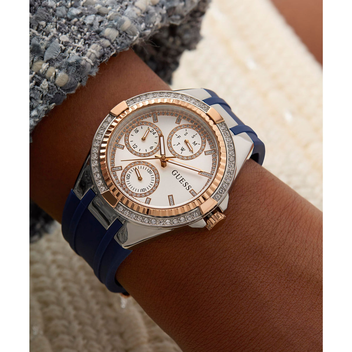 Reloj Mujer Guess Savvy GW0879L2